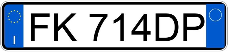 Numer rejestracyjny FK714DP posiada FIAT 500