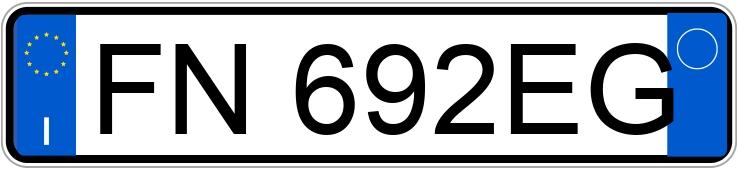 Numer rejestracyjny FN692EG posiada FIAT 500X