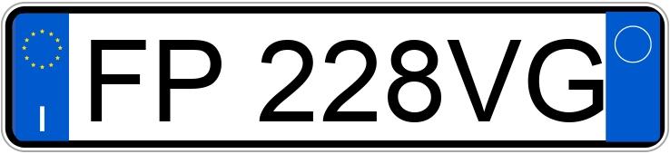 Numer rejestracyjny FP228VG posiada VOLKSWAGEN Golf 7a serie