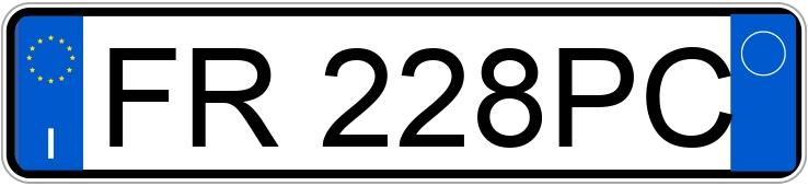 Numer rejestracyjny FR228PC posiada RENAULT Clio 4a serie
