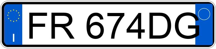 Numer rejestracyjny FR674DG posiada FIAT 500L