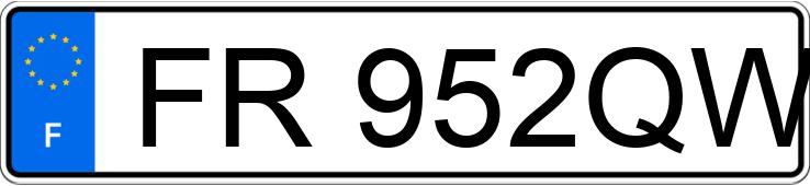 Die Registrierungsnummer FR952QW hat IVECO DAILY