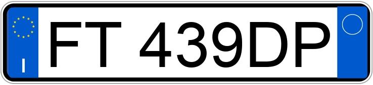 Numer rejestracyjny FT439DP posiada FIAT 500X