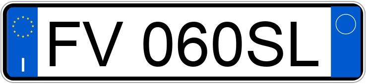 Numer rejestracyjny FV060SL posiada FIAT 500