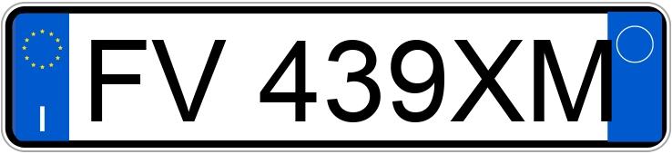 Numer rejestracyjny FV439XM posiada Ram 1500