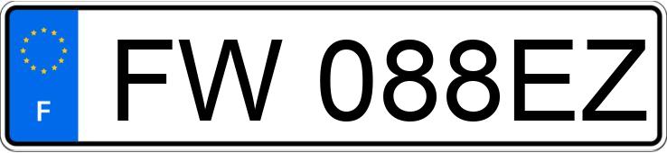 Numer rejestracyjny FW088EZ posiada FIAT 500X 1.0 FIREFLY TURBO T3 120 URBAN