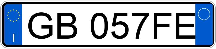 Numer rejestracyjny GB057FE posiada FIAT 500X