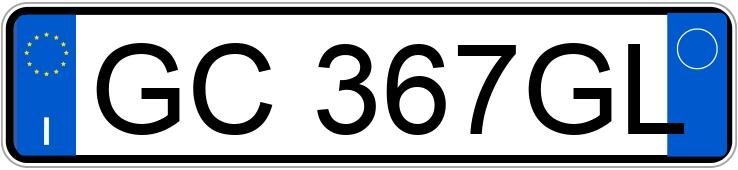 Numer rejestracyjny GC367GL posiada FIAT 500