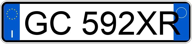 Numer rejestracyjny GC592XR posiada FIAT 500