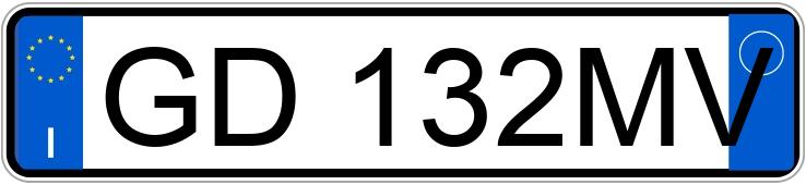 Numer rejestracyjny GD132MV posiada FIAT 500X