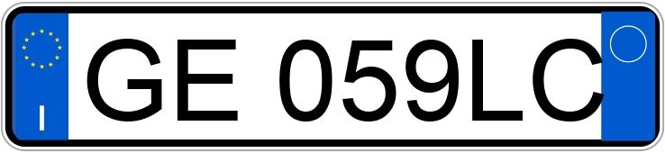 Numer rejestracyjny GE059LC posiada FIAT 500