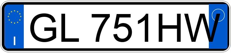 Numer rejestracyjny GL751HW posiada MERCEDES GLA