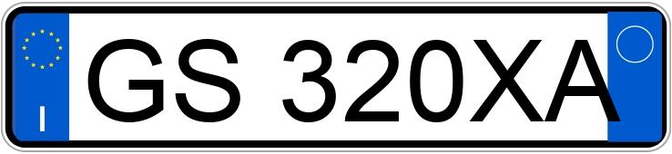 Numer rejestracyjny GS320XA posiada FIAT 500