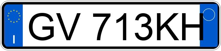 Numer rejestracyjny GV713KH posiada FIAT 500