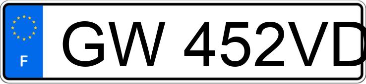 Numer rejestracyjny GW452VD posiada BMW SERIE 1