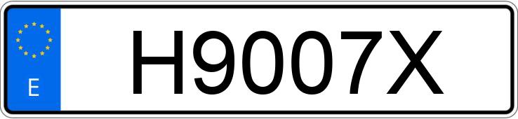 Numer rejestracyjny H9007X posiada MITSUBISHI CARISMA
