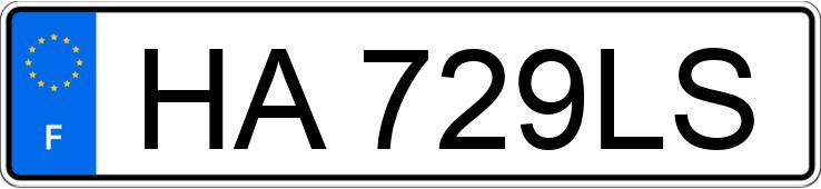 Numer rejestracyjny HA729LS posiada BMW SERIE 1 III