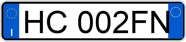 Numer rejestracyjny HC002FN posiada FERRARI Roma