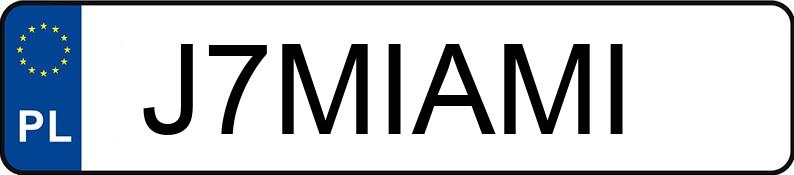 Numer rejestracyjny J7MIAMI posiada PORSCHE CAYENNE