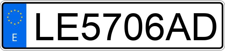 Numer rejestracyjny LE5706AD posiada IVECO DAILY