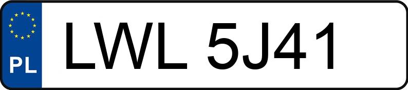 Numer rejestracyjny LWL 5J41 posiada NISSAN NISSAN QASHQAI - LWL5J41