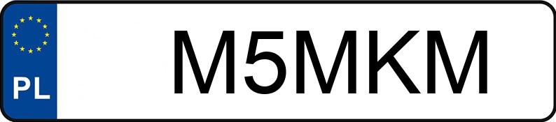 Numer rejestracyjny M5MKM posiada BMW X5 XDRIVE40D