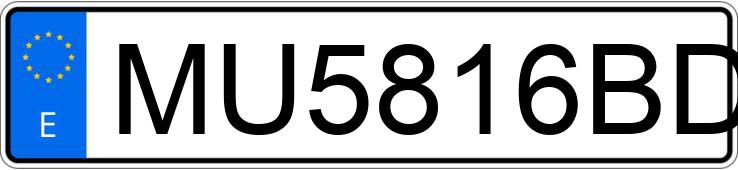 Numer rejestracyjny MU5816BD posiada VOLVO 850