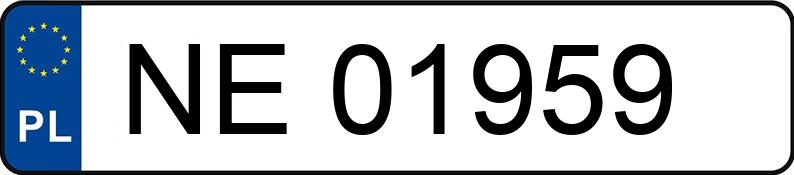Numer rejestracyjny NE 01959 posiada MITSUBISHI CARISMA 1.8 KAT - NE01959