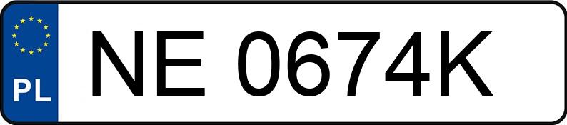 Numer rejestracyjny NE 0674K posiada TOYOTA AURIS - NE0674K