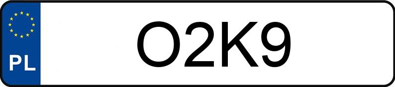 Numer rejestracyjny O2K9 posiada BMW M5
