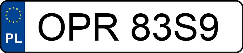 Numer rejestracyjny OPR 83S9 posiada MERCEDES-BENZ CLS 500 MR`11 E5 218 CLS 500 MR`11 E5 218 - OPR83S9