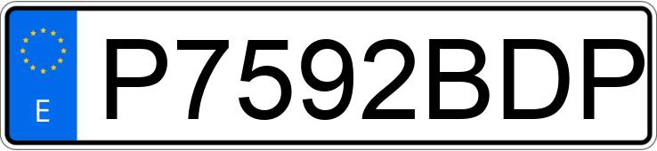 Numer rejestracyjny P7592BDP posiada BMW SERIE 4