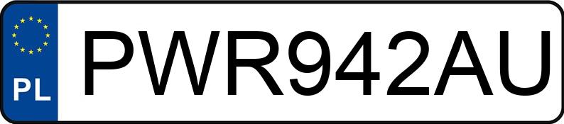 Numer rejestracyjny PWR 942AU posiada BMW 318 - PWR942AU
