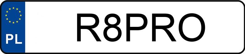 Numer rejestracyjny R8PRO posiada BMW M135I XDRIVE