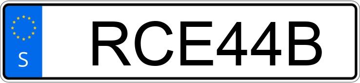 Numer rejestracyjny RCE44B posiada BMW 740D Xdrive