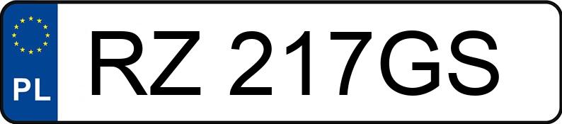 Numer rejestracyjny RZ 217GS posiada MERCEDES-BENZ AMG CLA 45 S - RZ217GS