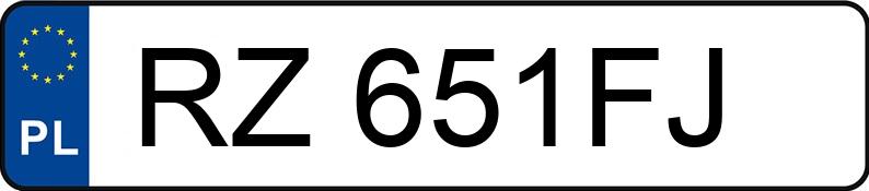 Numer rejestracyjny RZ 651FJ posiada MG MG ZS - RZ651FJ