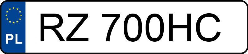 Numer rejestracyjny RZ 700HC posiada BMW M 4 Coupe 3.0 MR`14 E6 F82 Competition - RZ700HC