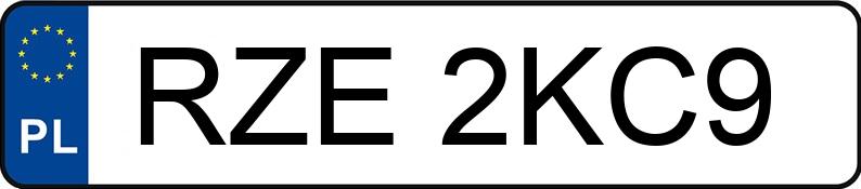 Numer rejestracyjny RZE 2KC9 posiada CHRYSLER TOWN AND COUNTRY - RZE2KC9