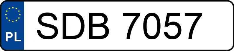 Numer rejestracyjny SDB 7057 posiada WAZ LADA 2104 21043 - SDB7057