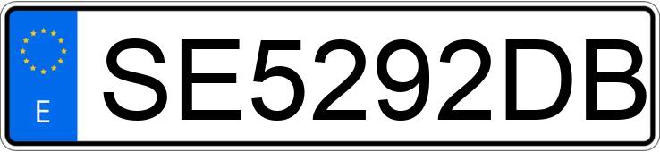 Numer rejestracyjny SE5292DB posiada JEEP GRAND CHEROKEE