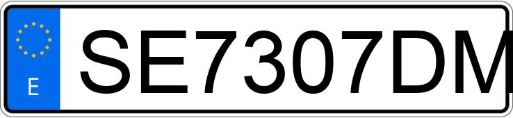 Numer rejestracyjny SE7307DM posiada MERCEDES C 250 (202)