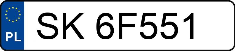 Numer rejestracyjny SK 6F551 posiada BMW 318 I - SK6F551