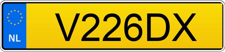 Numer rejestracyjny V226DX posiada RENAULT TRAFIC