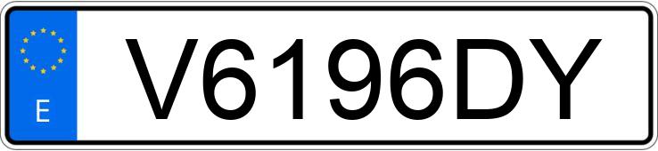 Numer rejestracyjny V6196DY posiada RENAULT 21