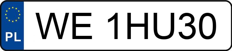 Numer rejestracyjny WE 1HU30 posiada AUDI A8 - WE1HU30