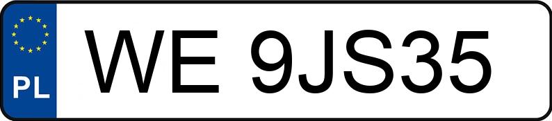 Numer rejestracyjny WE 9JS35 posiada AUDI Q5 FY - WE9JS35