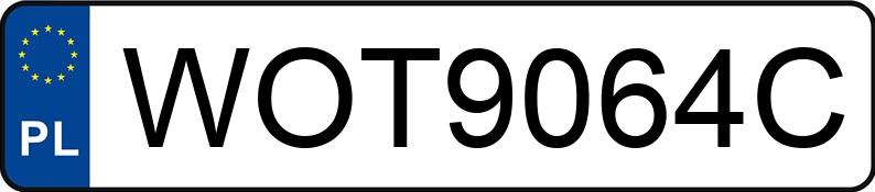 Numer rejestracyjny WOT 9064C posiada MERCEDES-AMG CLA 45 - WOT9064C