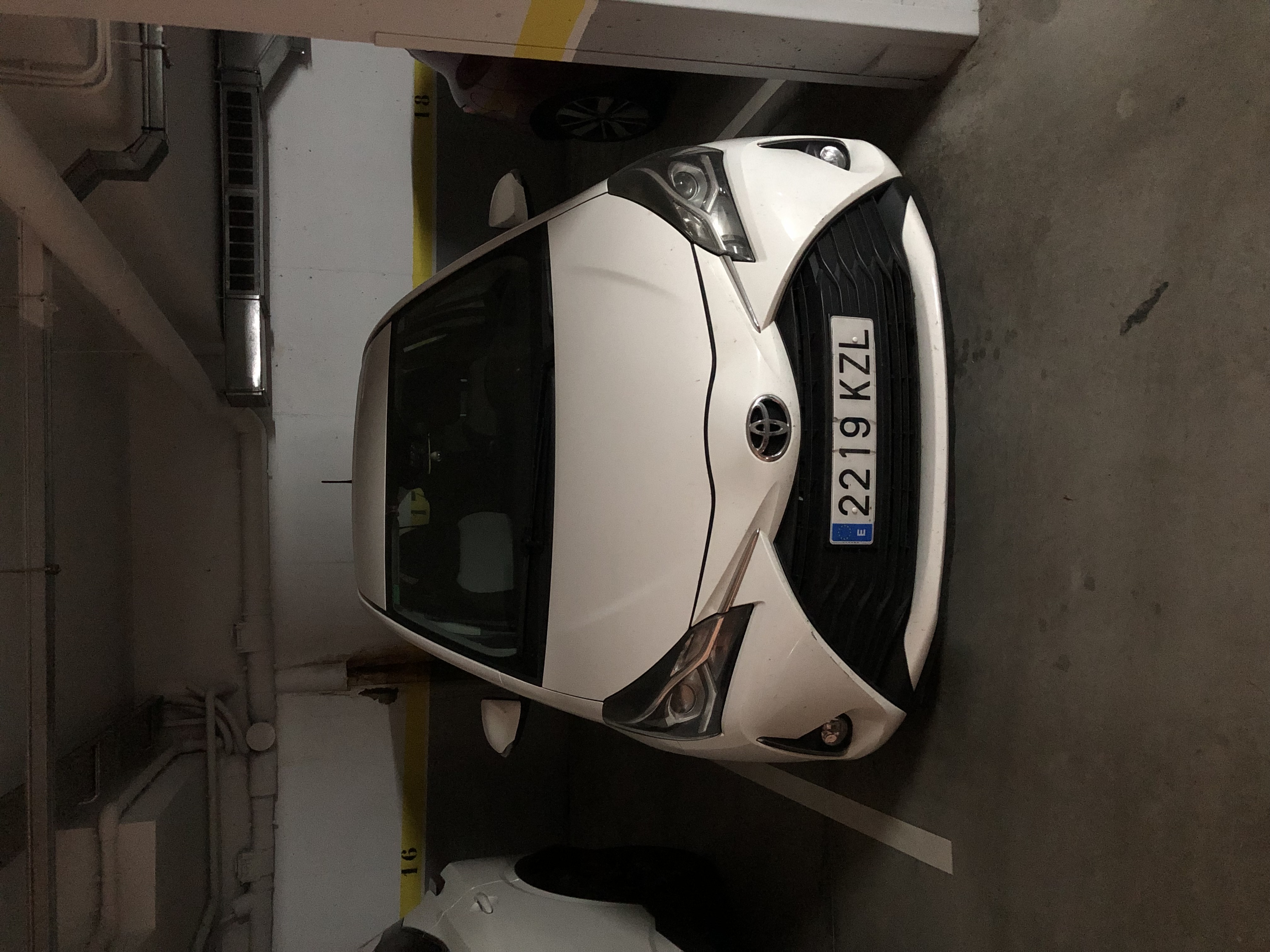 Mistrz parkowania w pojeździe o numerach 2219KZL