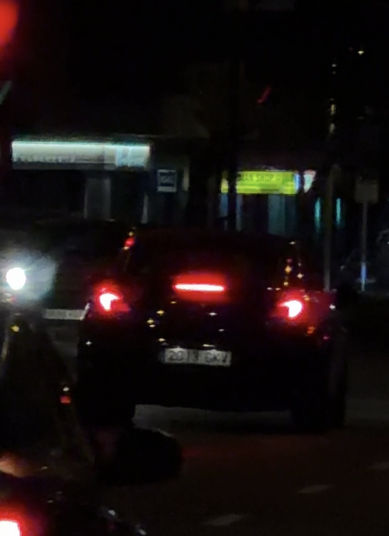 Road rage by vehicle with registration numbers 2013GKV